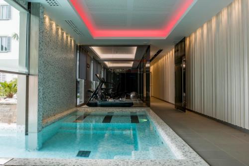 Swimmingpoolen hos eller tæt på Palazzo Castri 1874 Spa & Garden
