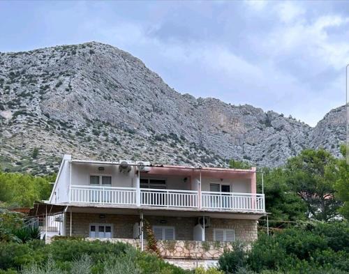 Apartments Sea and Pine