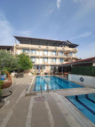 Bazén v ubytování shah sultan Ozturk Hotel nebo v jeho okolí