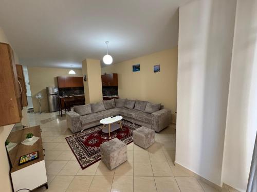 plazh durres xhulio daily rent