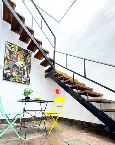 Traditional Full House - Gara & Chico