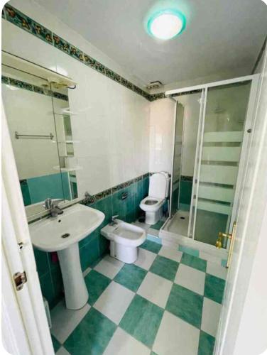 Benalbeach Seaview 3 bedroom appartement