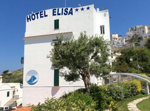 Foto dalla galleria di Hotel Elisa - Spiaggia Privata Inclusa a Peschici