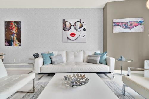 Luxurious 5-STAR condo at the ICON Brickell photo 7