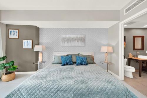Un ou plusieurs lits dans un hébergement de l'établissement Luxurious 5-STAR condo at the ICON Brickell