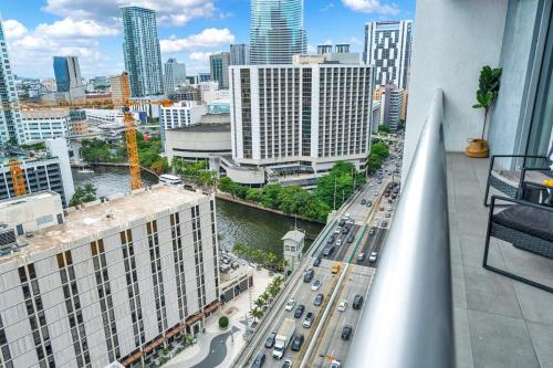 Luxurious 5-STAR condo at the ICON Brickell photo 38
