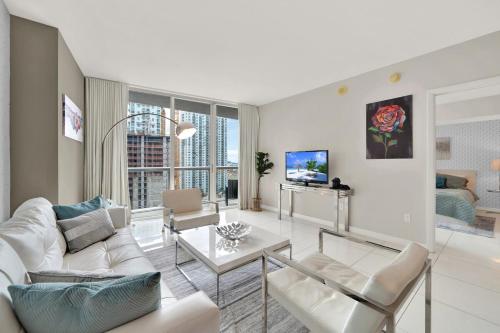Luxurious 5-STAR condo at the ICON Brickell photo 5