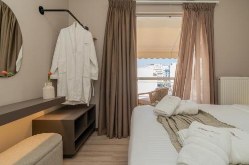 Elegant Suite Syntagma 2BR 2BA