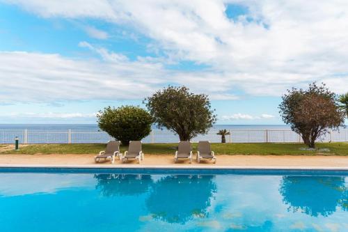 Sunny Getaway in Funchal