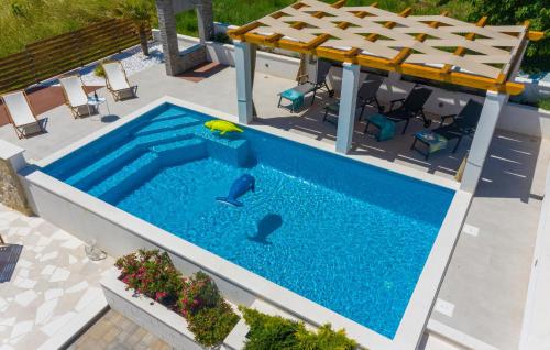 Beautiful Home In Svib