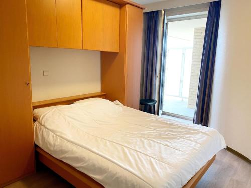 Postel nebo postele na pokoji v ubytování Apartment in Nieuwpoort by the Beach