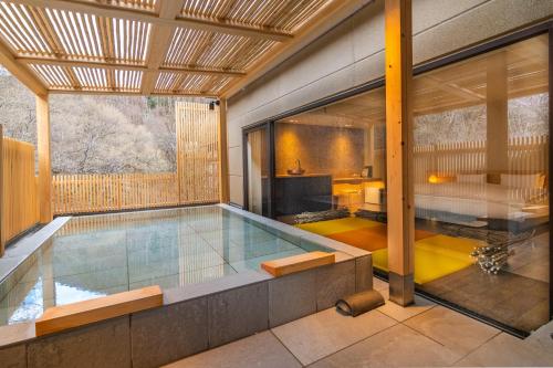 Gallery image of Myojinkan in Matsumoto