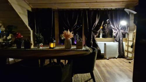 Gambar di galeri bagi Beskydy one and only Grand Chalets Hotel Wallachia di Prostřední Bečva