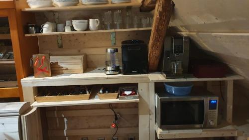 Dapur atau dapur kecil di Beskydy one and only Grand Chalets Hotel Wallachia