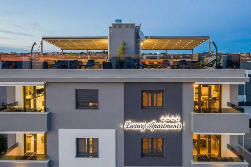 Zadar I Penthouse 1 mit Whirlpool & Dachterrasse