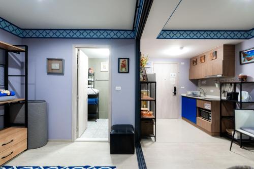 Dapur atau dapur kecil di La Casita Pool Access Condo Huahin Only 10 minutes to the beach