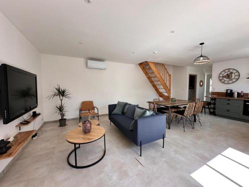 Et tv og/eller underholdning på Maison Calista