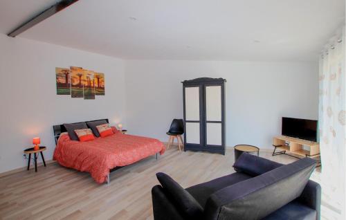 Photo de la galerie de l'établissement Stunning Home In Rousson With Wifi, à Rousson