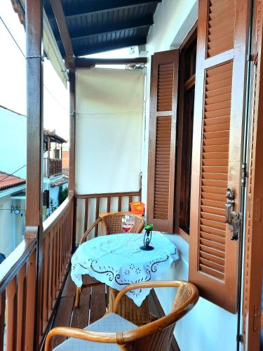 Fotografie z fotogalerie ubytování Adamantia's Home v destinaci Glóssa