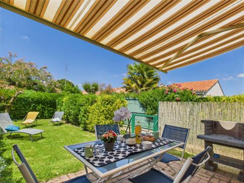 280m de la plage - Piscine - Séjour à 4