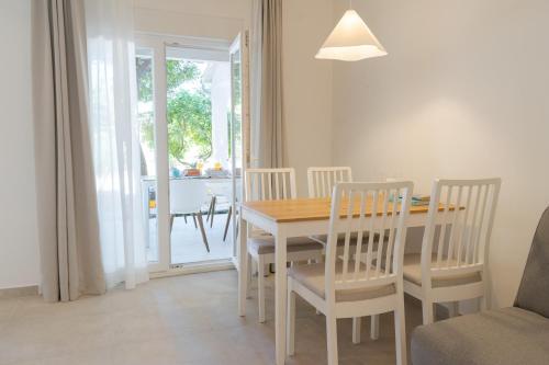 Ruang duduk di Arba apartmani