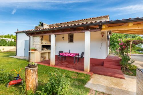 Holiday House Dragica, Loborika