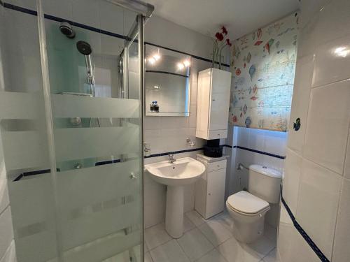 Bilik mandi di Marbella 521