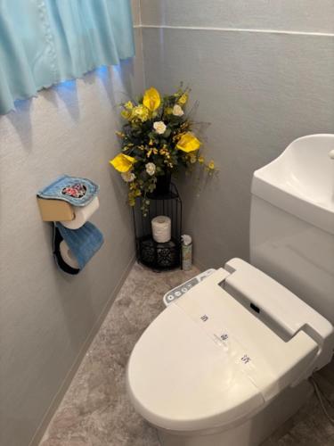 Un baño de SakuraPiso