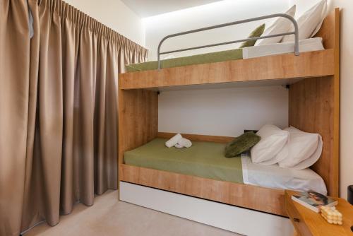 Foinikas Luxury Apartment