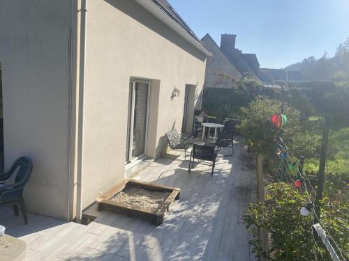 Photo de la galerie de l'établissement Maison récente au coeur du village, à Locronan