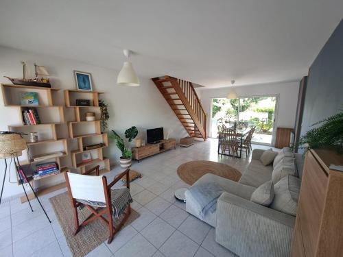 Istumisnurk majutusasutuses Ocean house