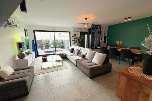 Photo de la galerie de l'établissement Spacious house with garden, à Lattes