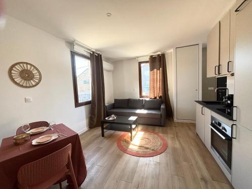 Køkken eller tekøkken på M113 Marquer Superbe T2 proche de la douane Moillesulaz et de Genève