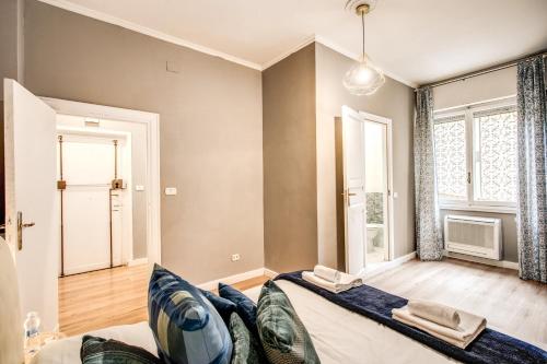 Large Apartment in San Giovanni A