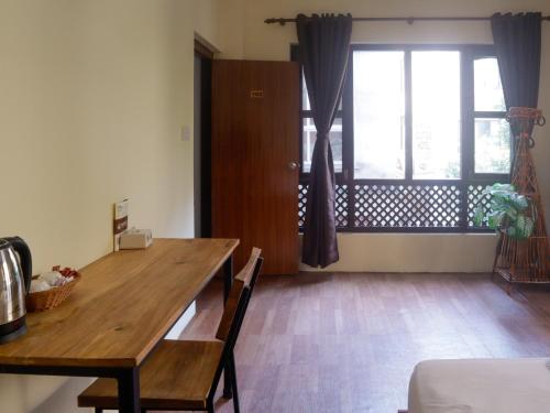 Ruang duduk di Zen Nest Hotel
