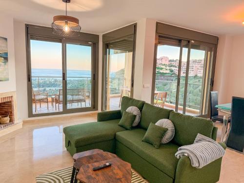 Casa Colon- Incredible spacious 2BR with sea views
