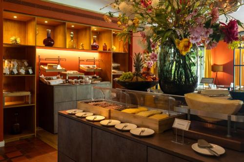 Mad på hotellet eller i nærheden