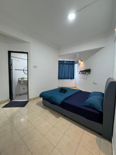 Katil atau katil-katil dalam bilik di Golden Straits Villas Beach Resort