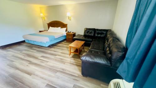 Postel nebo postele na pokoji v ubytování Motel 6 McGraw, NY - Cortland