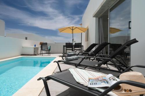 Villa Valencia by Optima Villas