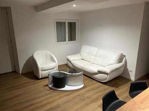 Gambar di galeri bagi Appartement RDC à la campagne di Virac