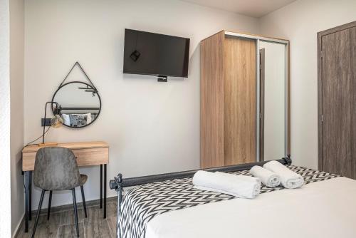 Calliope's Rhodes City Comfort