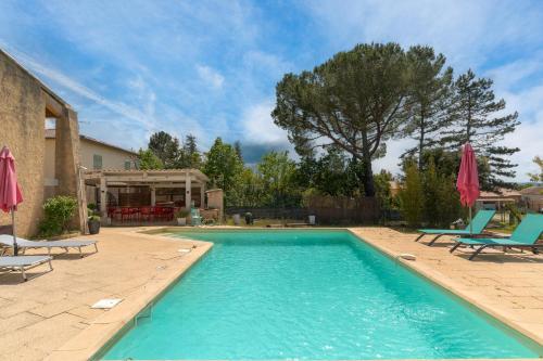 Suite Parentale avec Piscine