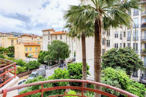 Charmant appartement avec terrasse en plein cœur de Nice à deux pas de la mer ! photo 6