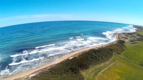 an aerial view of a beach with the ocean at Casa Bellavista in Torre Canne