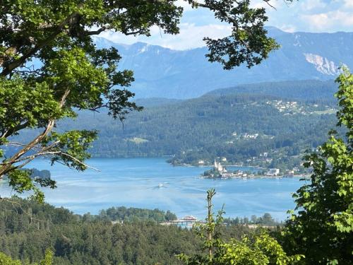 Villa Sara - Wörtherseeblick, Skifahren, Sauna