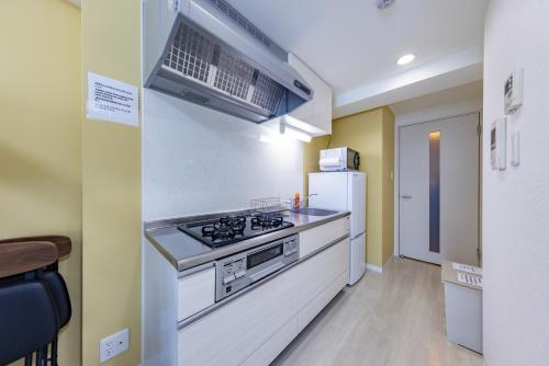 Hotel Namba East 803