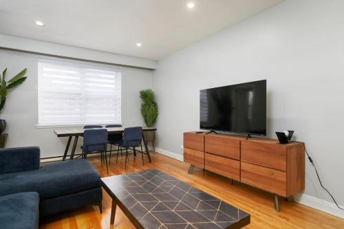 Fotografie z fotogalerie ubytování Stunning 2BR on Walkley v Montrealu