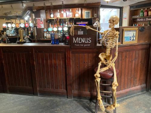 Golden Fleece York photo 19