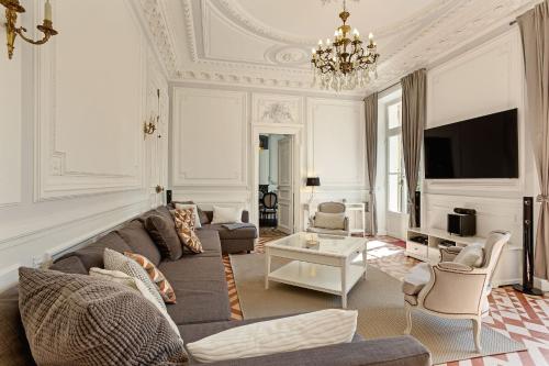 Aura Apartments by Halldis